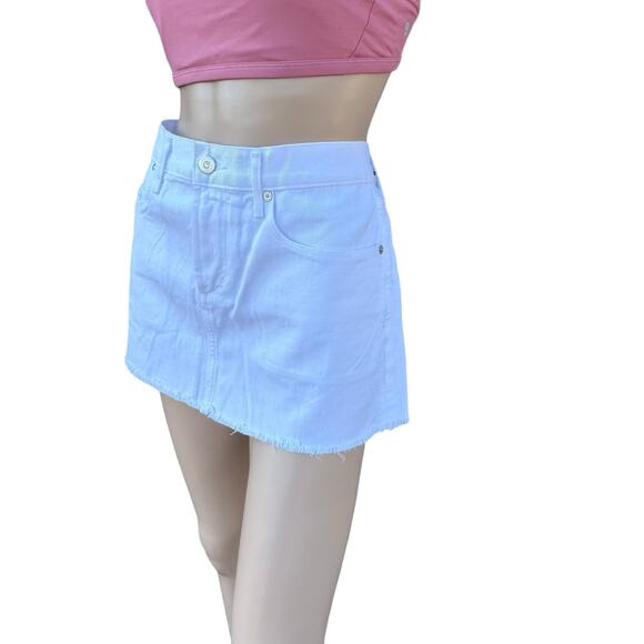 New Citizens of Humanity Daria Stark White Cutoff Jean Denim Mini Skirt Size 29 - Picture 4 of 15